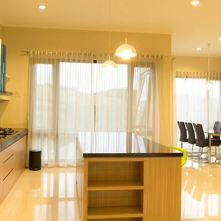 Daily Home Villa Dago บันดุง ภายนอก รูปภาพ
