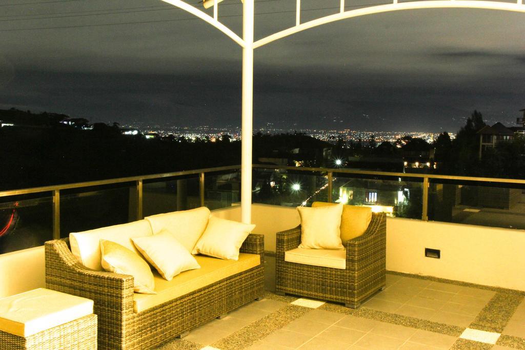 Daily Home Villa Dago บันดุง ห้อง รูปภาพ